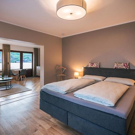 Bed and Breakfast Ferienweingut Hirschen Schulstrasse Burg  Exterior foto